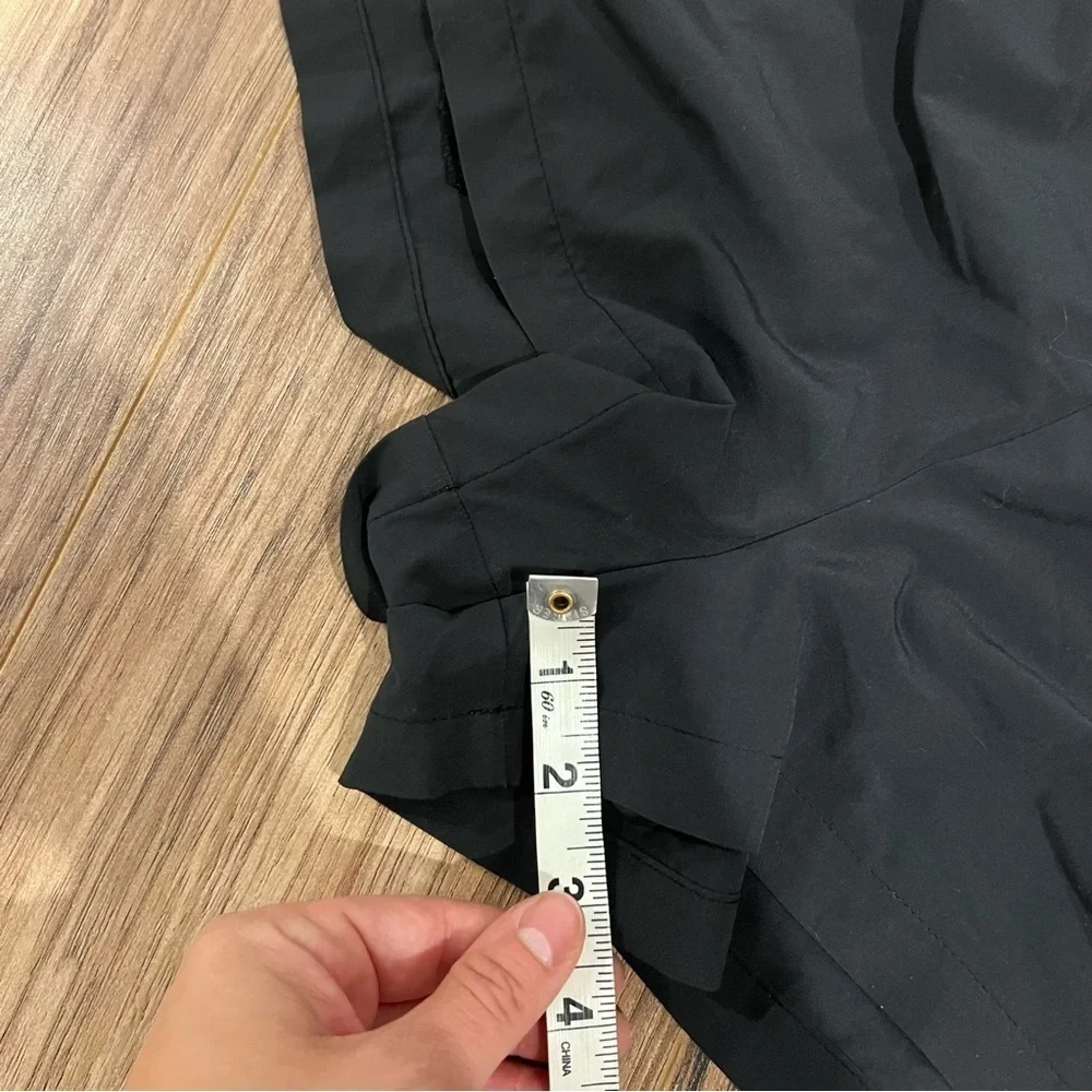 Wayre The Flow Travel Short in Black